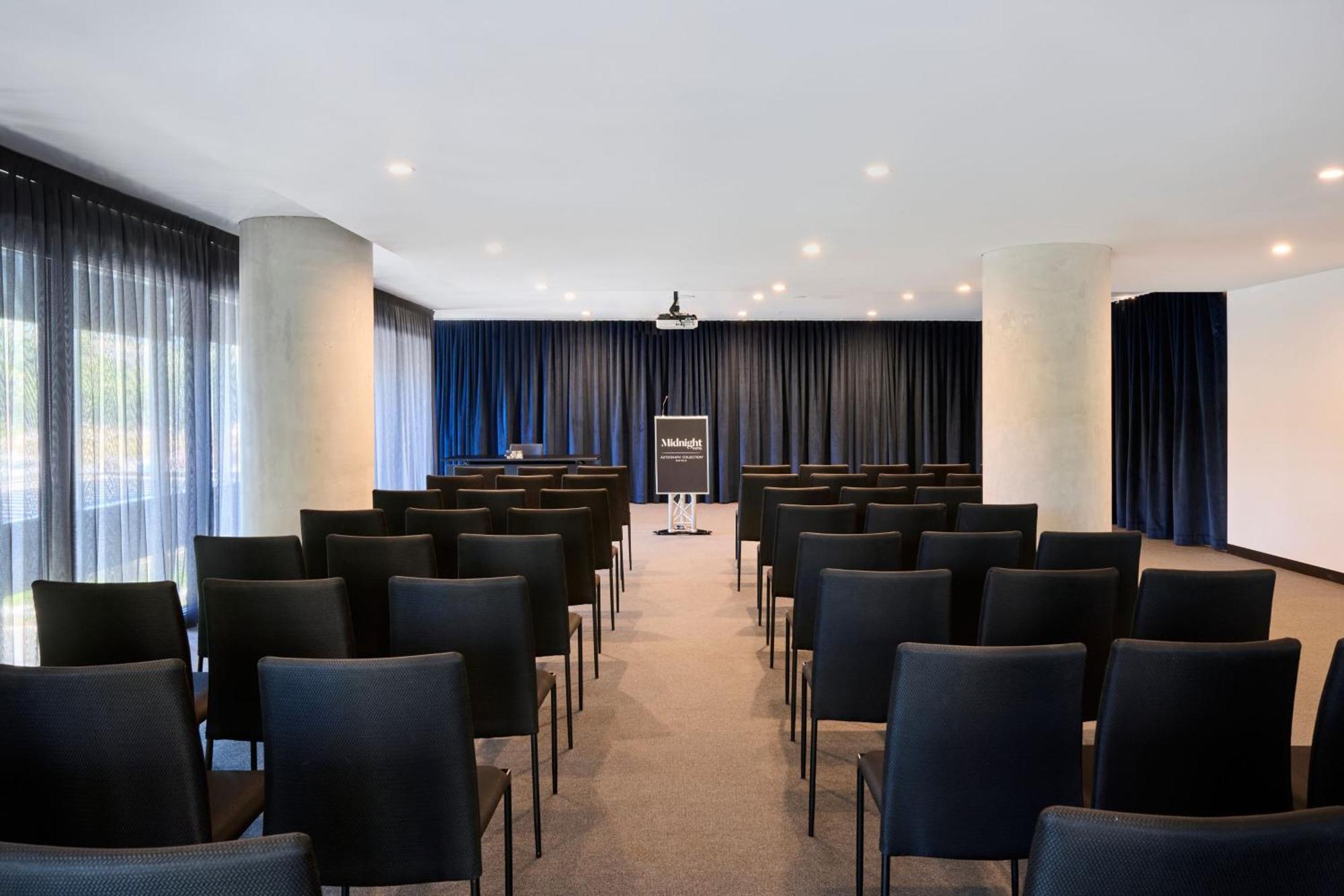 Midnight Hotel, Autograph Collection Canberra Extérieur photo The Auditorium
