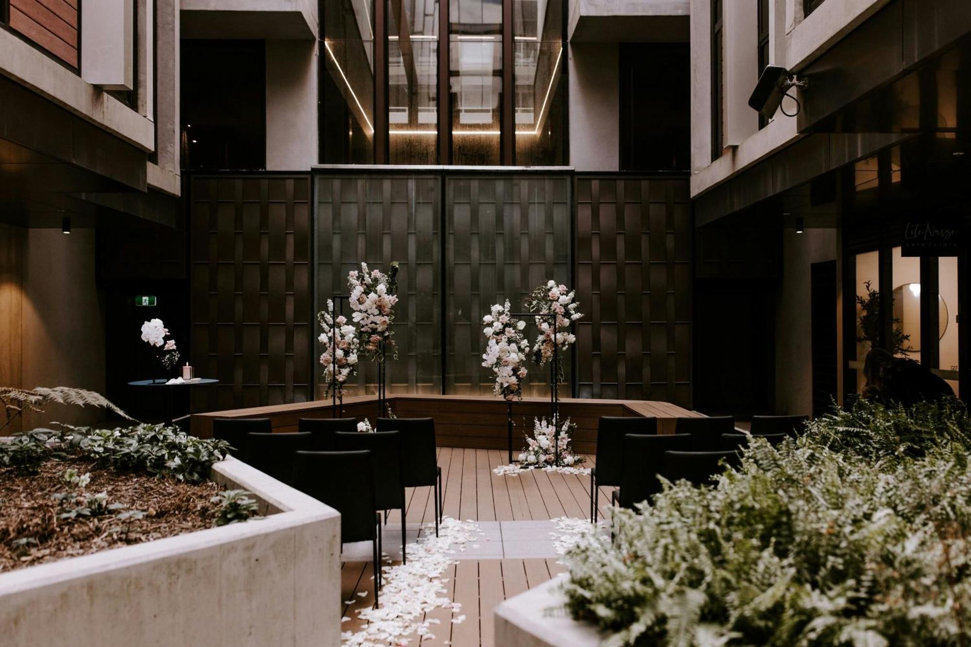 Midnight Hotel, Autograph Collection Canberra Extérieur photo The interior of the hotel